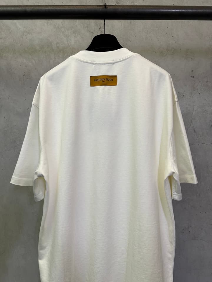 Louis Vuitton Pearl Logo Crewneck T-Shirt – 25SS in Black