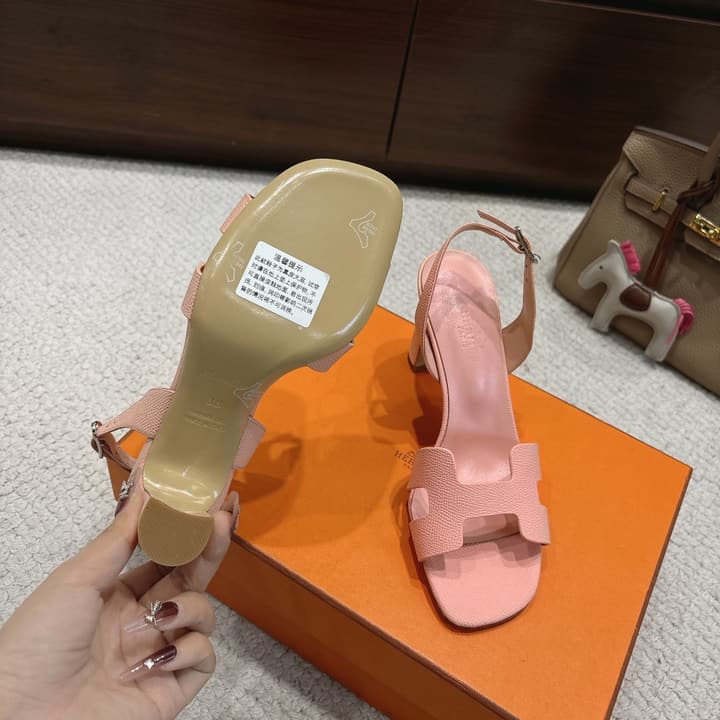 Hermès Eremite 80 Heeled Sandals in Blush Pink