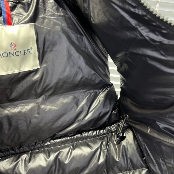 Moncler Ania Fitted Down Vest – Kids Collection – 2025 in Black