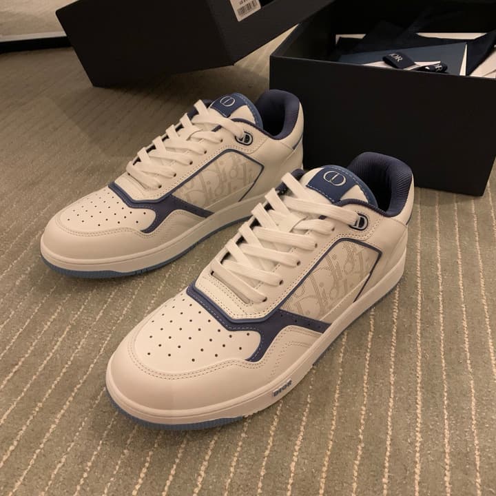 Dior B27 Uptown HYLTON NEL Limited Edition Low-Top Sneakers in White And Black