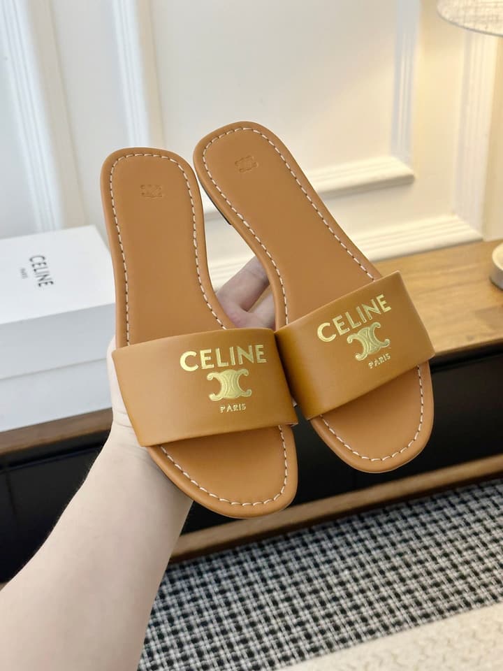 Celine Minimalist Triomphe Flat Sandals – Summer Collection in White