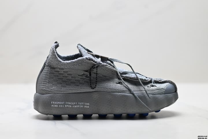 Nike Mind 002 Tech Training Sneakers