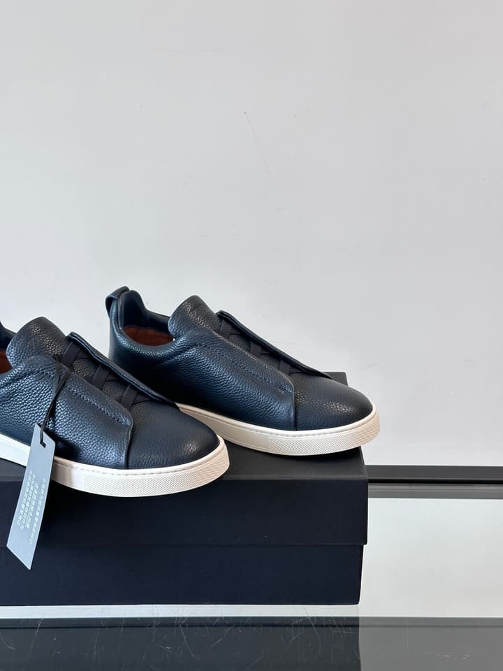 Zegna Men's Low-Top Leather Sneakers in Black & White