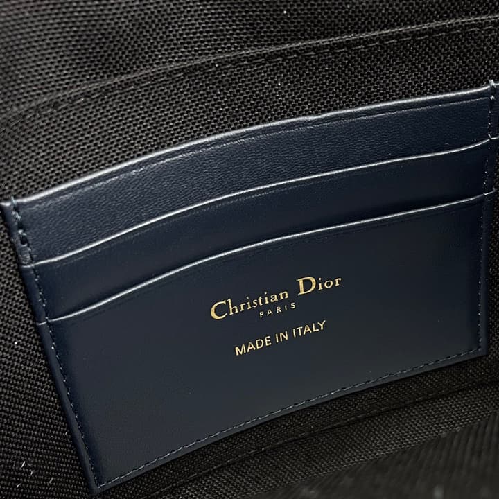 Dior 30 Montaigne Oblique Jacquard Clutch Bag in Beige Oblique