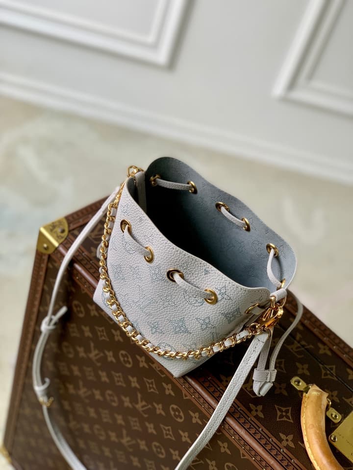 Louis Vuitton Pico Bella Monogram Handbag