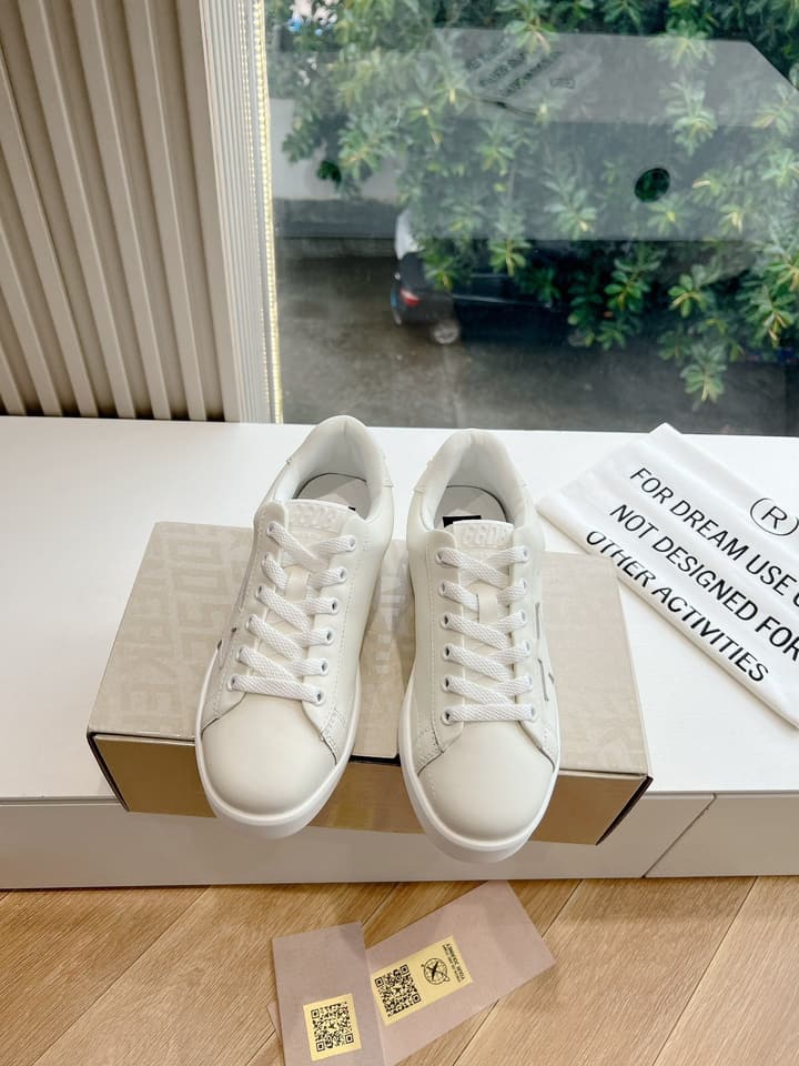 Golden Goose Space Distressed Sneakers – 2024 Collection in White 1
