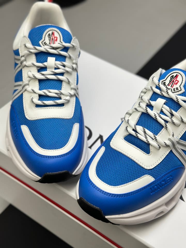 Moncler Trailgrip GTX Performance Running Shoes in Black
