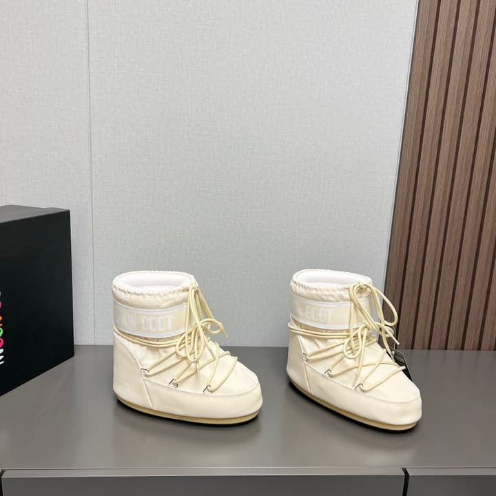 Moon Boot 2024 Autumn/Winter Platform Snow Ankle Boots – 2024FW in All Black