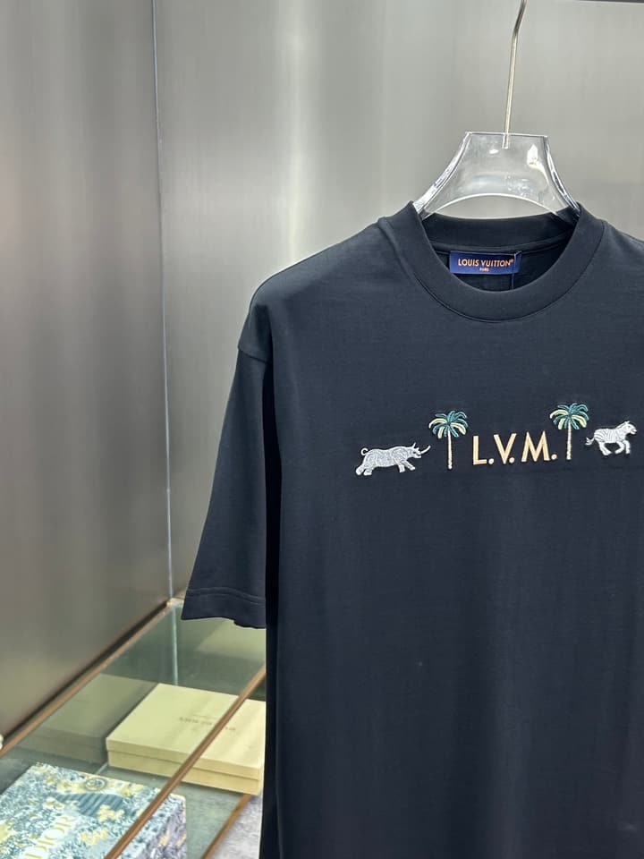 Louis Vuitton 2026 Hooded T-Shirt – 2026SS in Classic Black