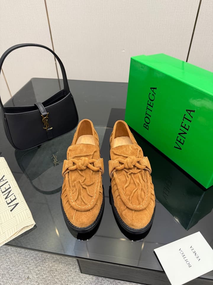 Bottega Veneta Astaire Suede Loafers in Black Leather