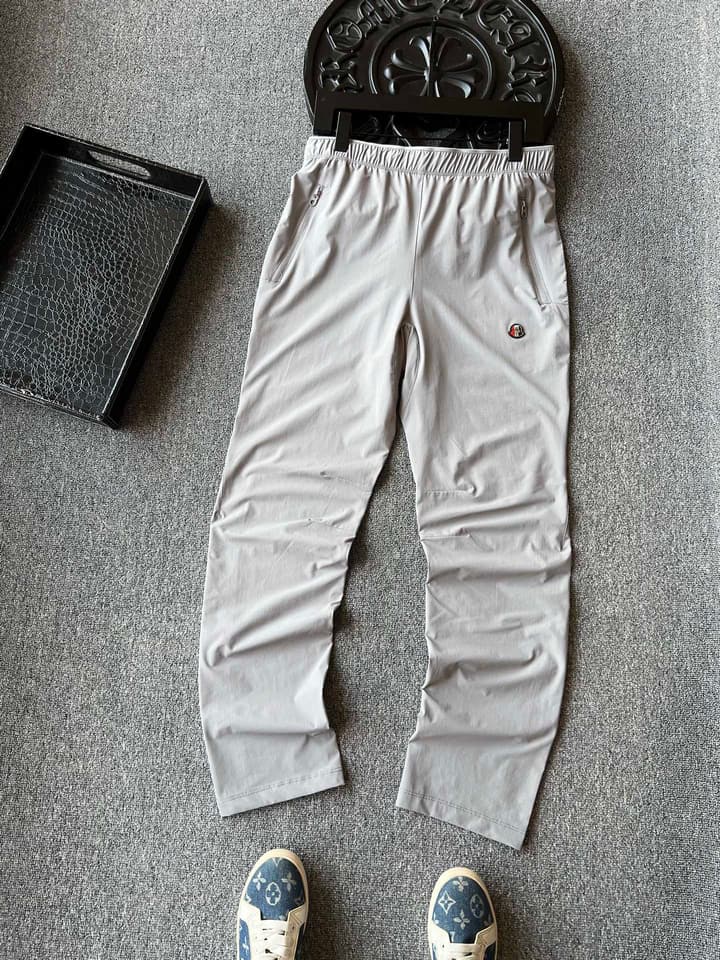Moncler Ice Oxygen Stretch Pants – New Collection in Black