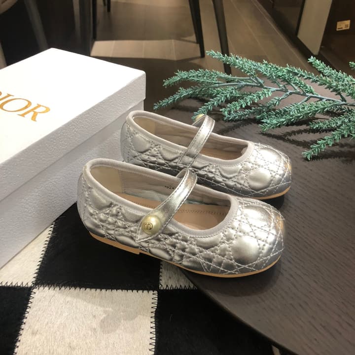 Dior DioBady Ballet Quilted Flats – Kids Collection – 2024SS in Black Quilted With Pearl Strap