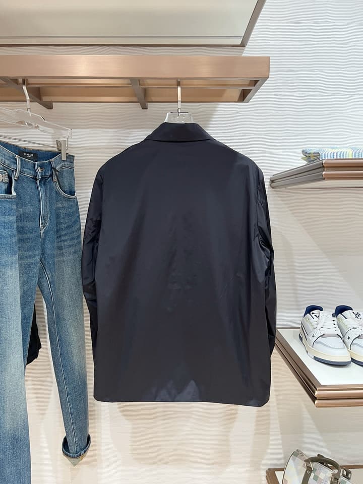 Prada Men's Re-Nylon Business Collar Jacket – 2025 Early Spring in Classic Black Nylon Jacket