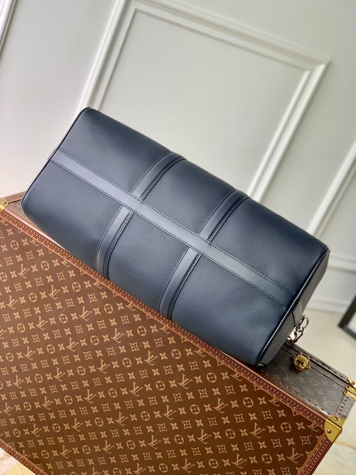 Louis Vuitton Keepall Bandoulière 50 Travel Bag