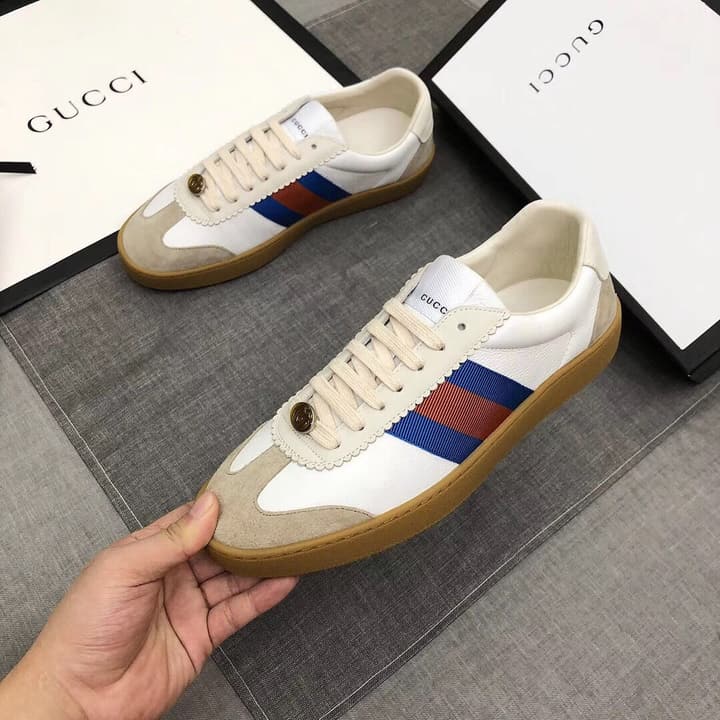 Gucci High-End Casual Leather Sneakers in White Pearlescent With Web Stripe