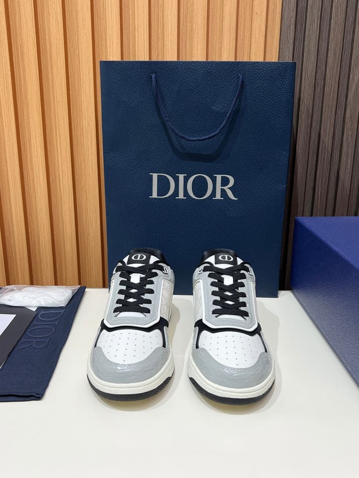 Dior B27 Unisex Sneakers – 2025 Collection in Black And Khaki Oblique