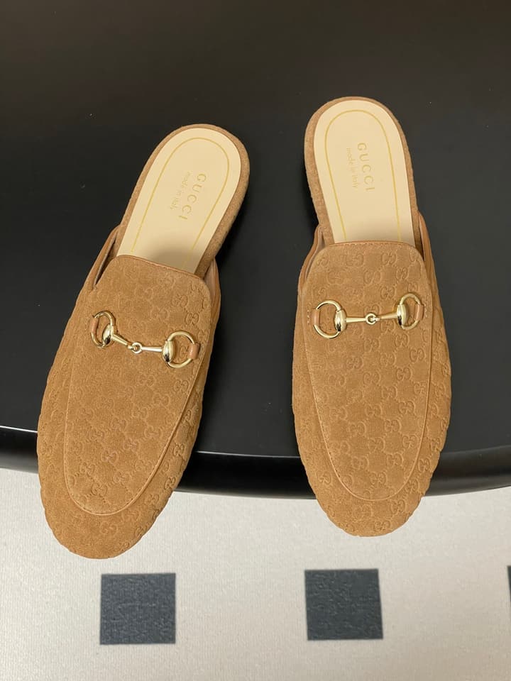 Gucci Princetown Double G Suede Mules – 2025 Fall Collection in Black Suede With Silver Hardware