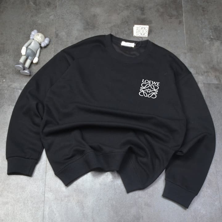 Loewe Classic Round Neck Sweatshirt in Black