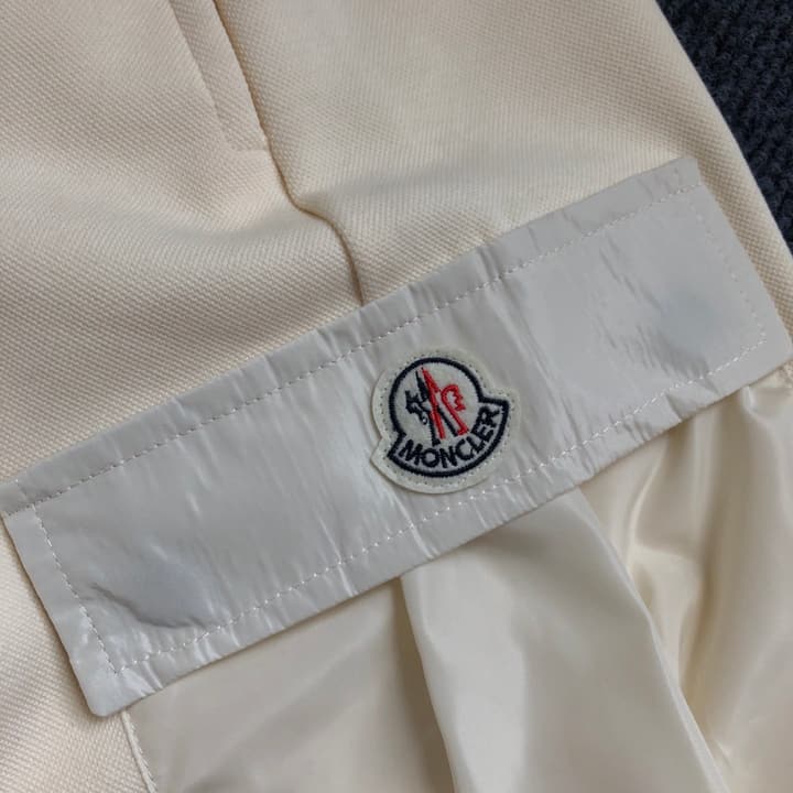 Moncler Embroidered Logo Casual Shorts – 2026SS in Apricot Cargo Shorts