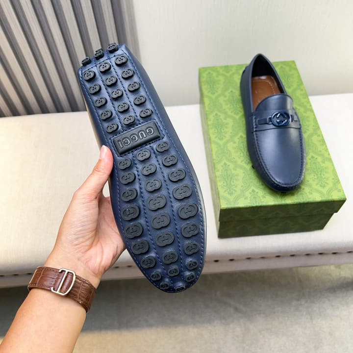 Gucci Premium Leather Loafers in Black Embossed Leather