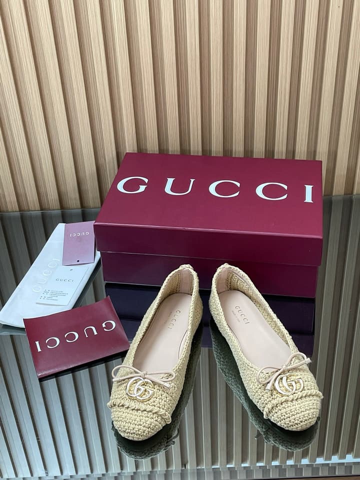 Gucci Woven Mesh Double G Ballet Flats – 2025 Early Autumn Collection