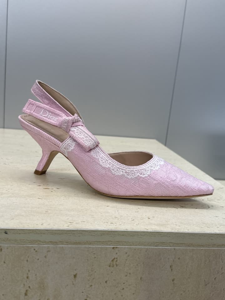 Dior J'Adior Dentelle Slingback Heels – 2026 Early Spring Haute Couture Collection in Beige
