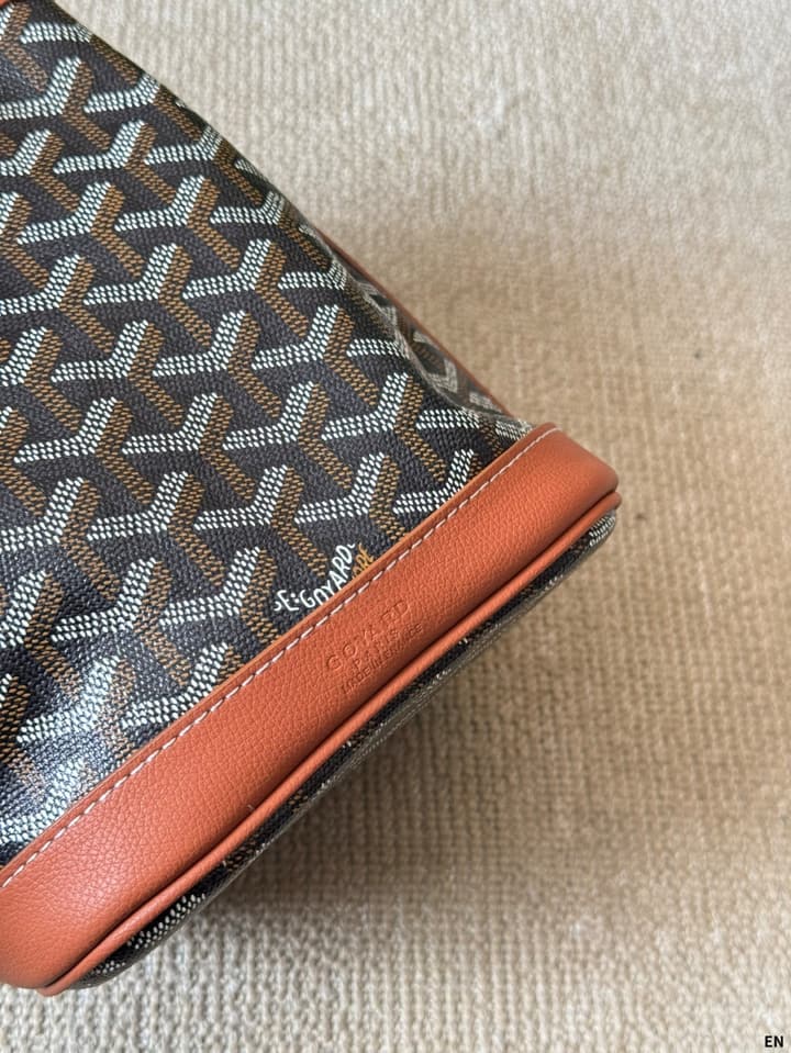 Goyard Bucket Bag in Black