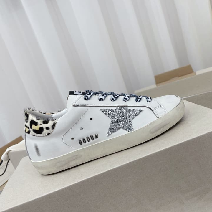 Golden Goose Superstar Graffiti Sneakers – SS22 in Black Star Rose Gold Toe