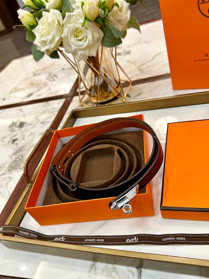 Hermès Slim Leather Belt – 2.0cm in Black With Silver Buckle