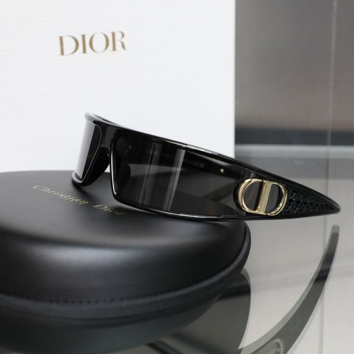 Dior VeryDior M1U Headband Sunglasses in Black