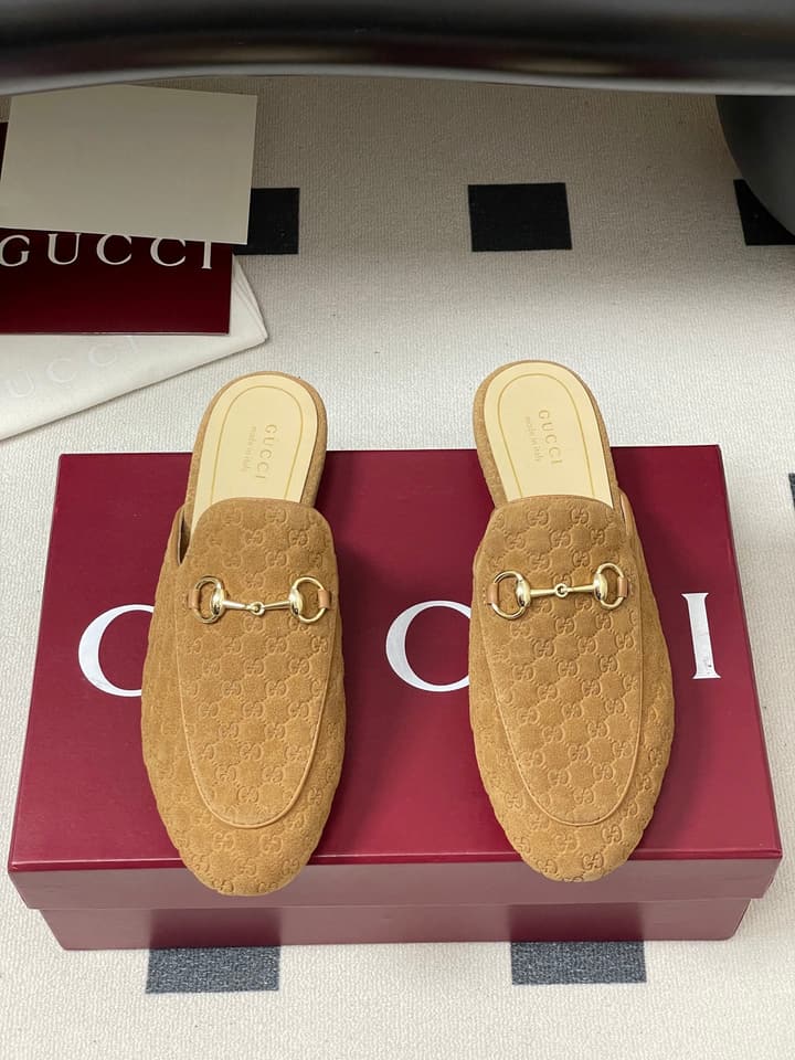 Gucci Princetown Double G Suede Mules – 2025 Fall Collection in Black Suede With Silver Hardware
