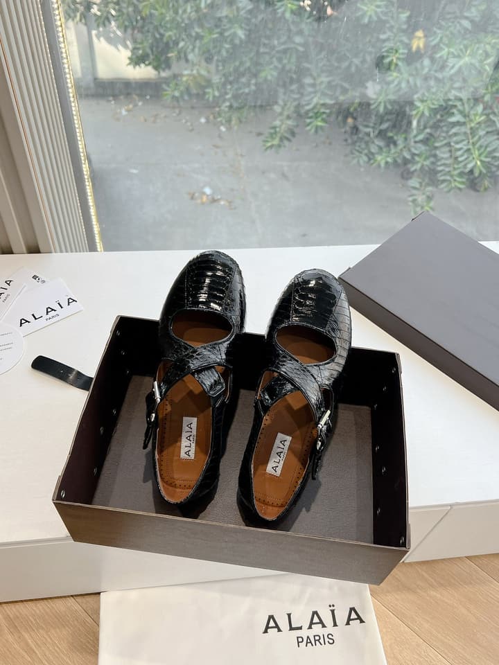 Alaïa Eel Leather Ballet Flats – 2025 SS