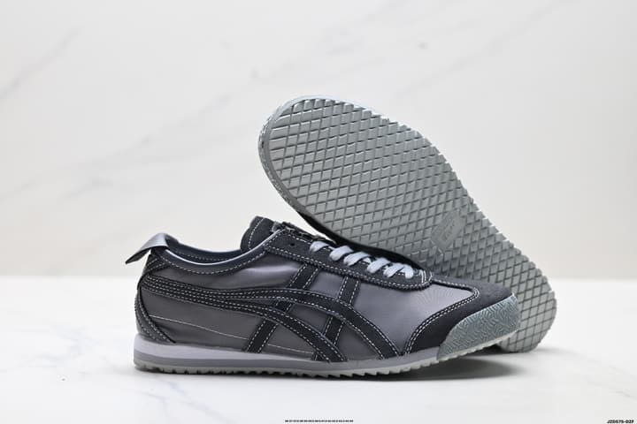 Onitsuka Tiger Mexico 66 Deluxe Nippon Made Sneakers in Beige With Taupe Stripes