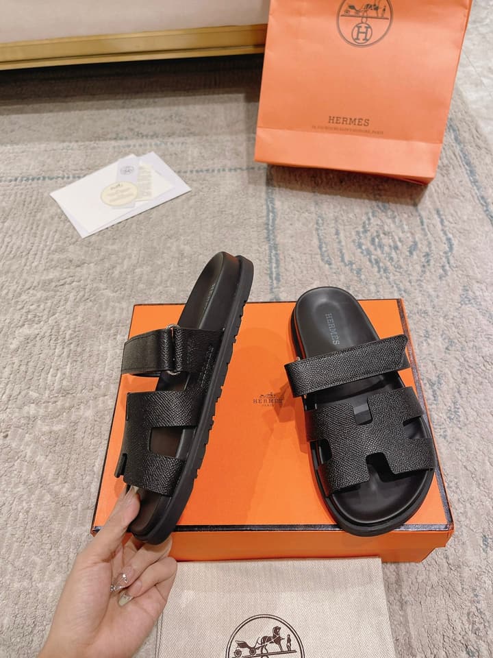 Hermès Chypre Suede Unisex Slides in Black With Dark Blue Strap