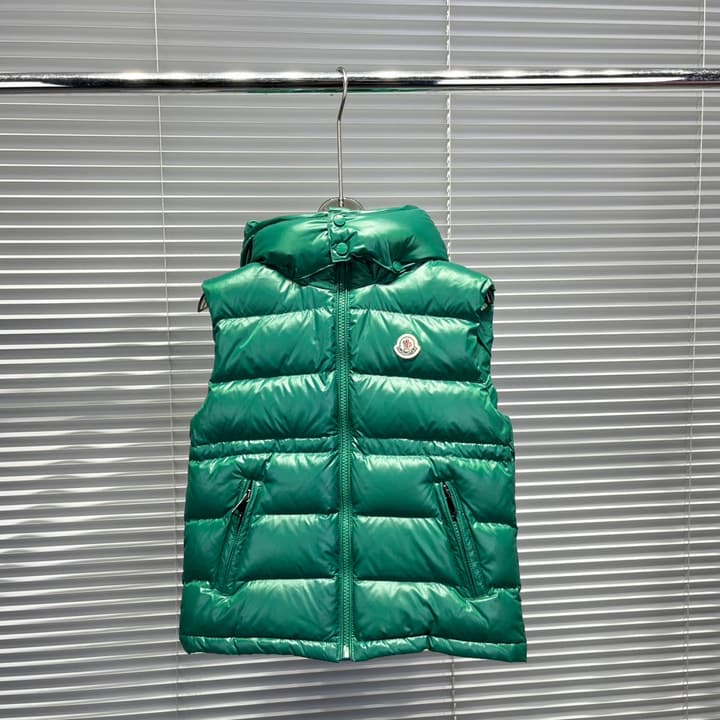 Moncler Ania Fitted Down Vest – Kids Collection – 2025 in Black
