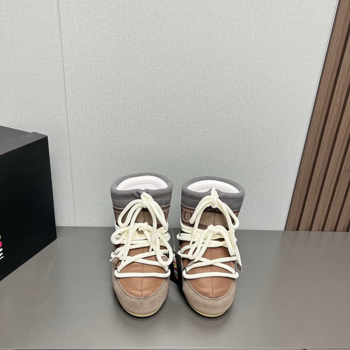 Moon Boot 2024 Autumn/Winter Cute Snow Boots in Cream