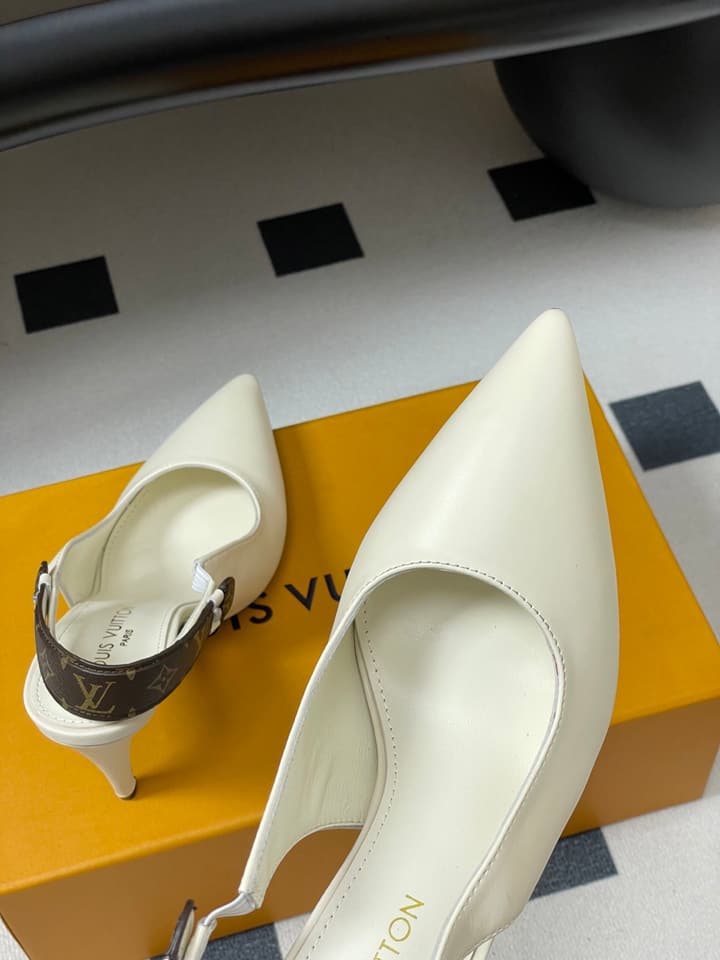 Louis Vuitton Legacy Slingback Pumps – 25SS in Light Grey Patent