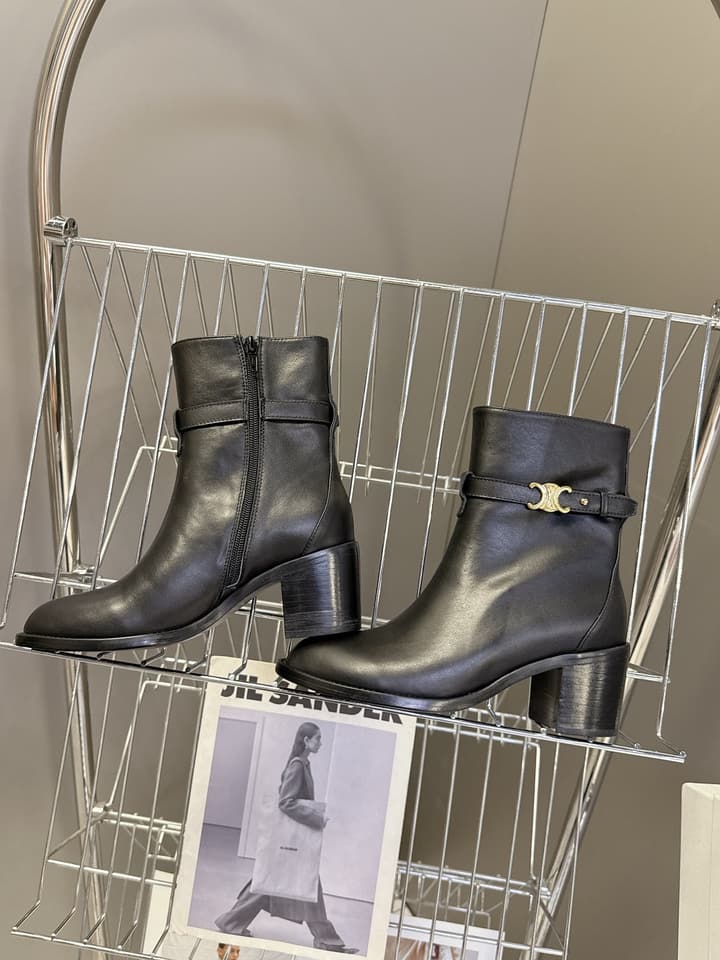 Celine Retro Triomphe Chunky Heel Ankle Boots – Autumn/Winter in Classic Black