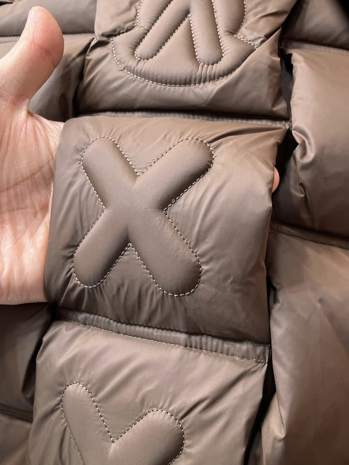 Moncler Stand Collar Embossed Down Jacket – Limited Edition in Black