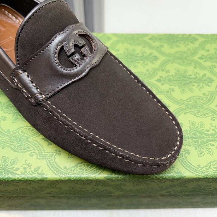 Gucci Premium Leather Loafers in Black Embossed Leather
