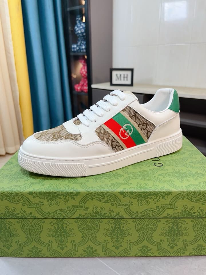 Gucci New Season Casual Fashion Sneakers in Black With Web Stripe