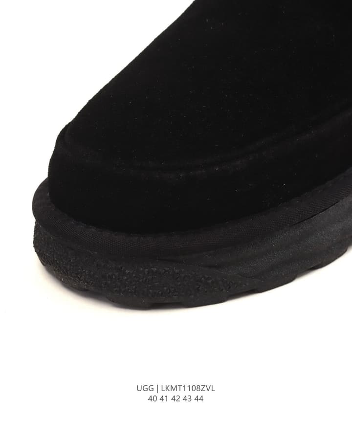 UGG Men's High-Top Snow Boots in Black