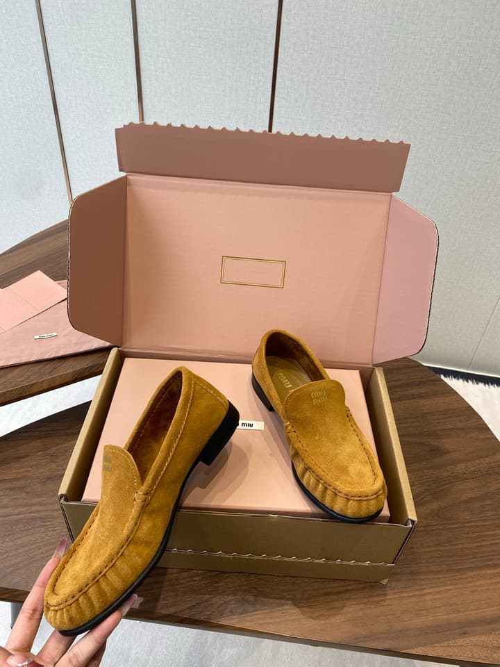 Miu Miu Loafers – 25SS Autumn/Winter Collection in Black Suede