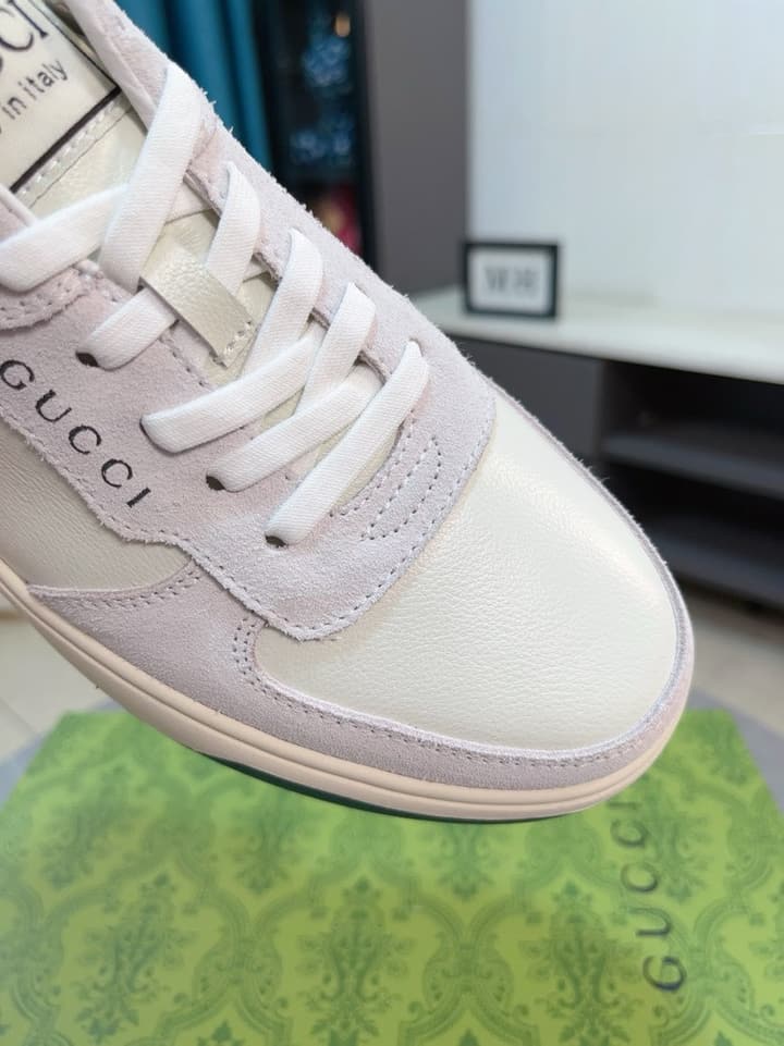 Gucci New Season Casual Fashion Sneakers in Black With Web Stripe