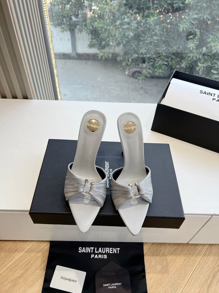 Saint Laurent Lee Metal Chain Pointed-Toe Pumps in Black Satin
