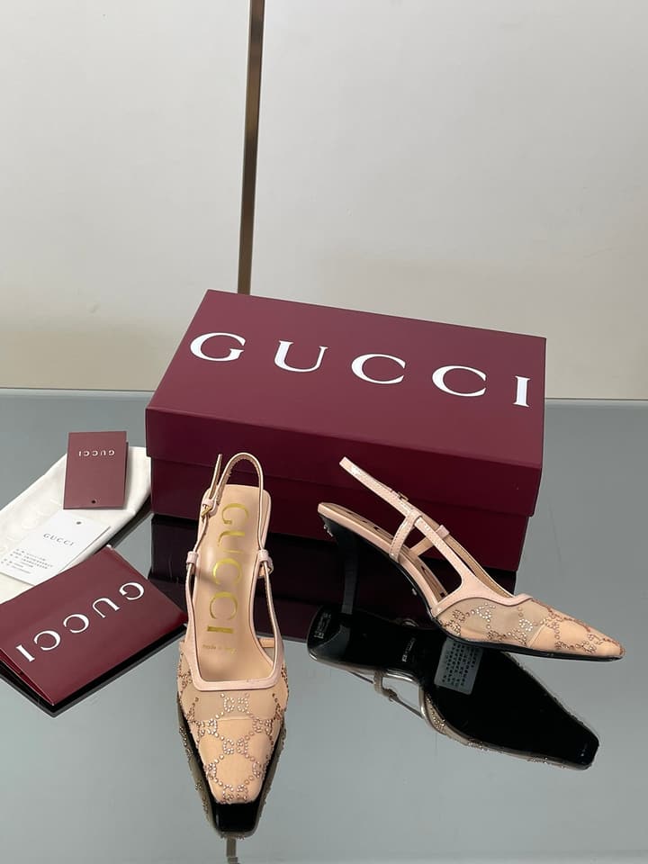 Gucci Cosmogonie GG Crystal Slingback Sandals – 2025 Early Autumn Collection in Black Crystal Gg