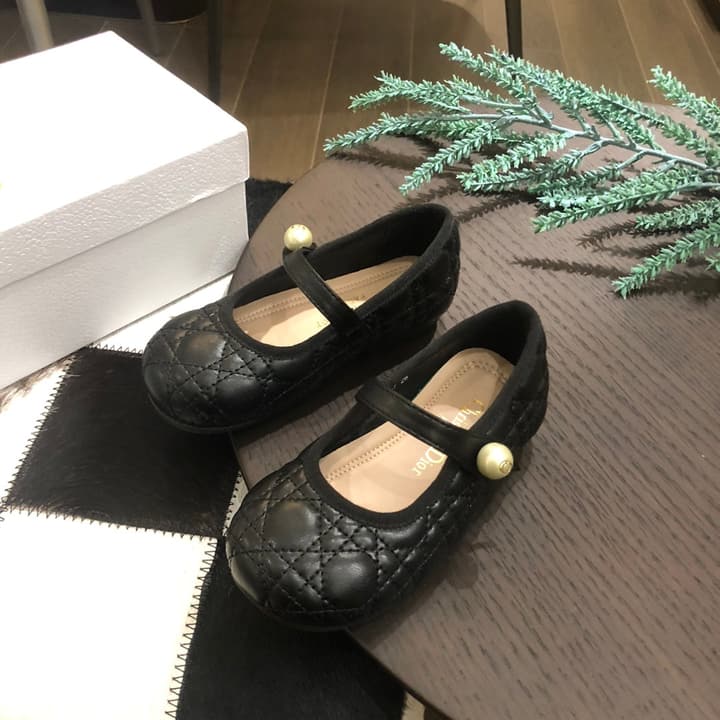 Dior DioBady Ballet Quilted Flats – Kids Collection – 2024SS in Black Quilted With Pearl Strap