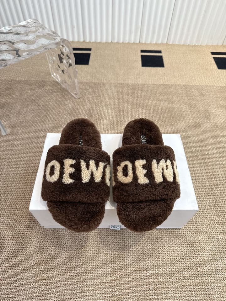 Loewe Classic Autumn/Winter Wool Slippers in Black With White Text