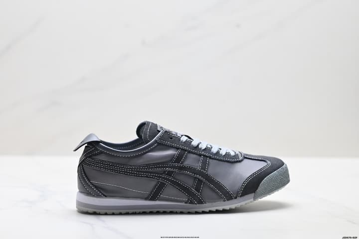 Onitsuka Tiger Mexico 66 Deluxe Nippon Made Sneakers in Beige With Taupe Stripes