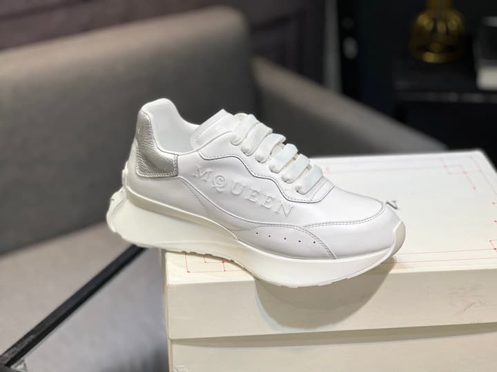 Alexander McQueen White Silk Leather Platform Sneakers in Black